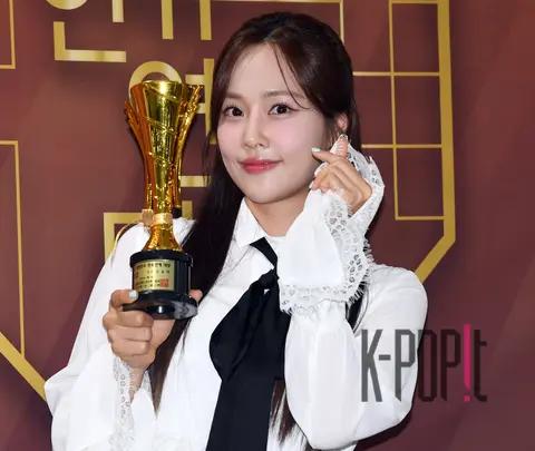 So Yu-mi — Korean Wave Entertainment Awards Red Carpet — 2025-07-05