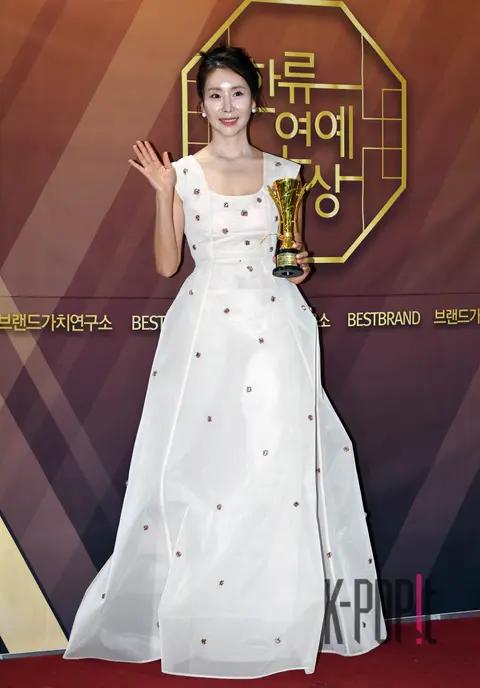 Han Da-gam — Korean Wave Entertainment Awards Red Carpet
