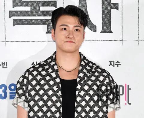 Shin Seung-ho — Omniscient Reader Press Screening