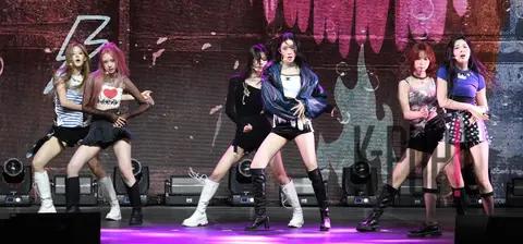 IF I — Showcase