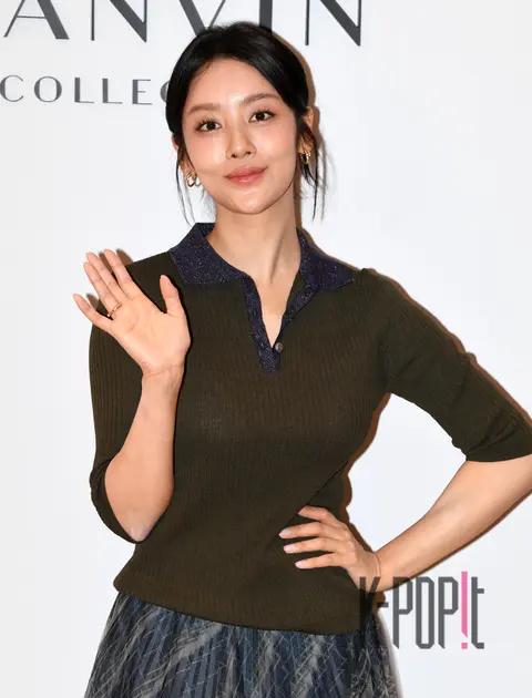 Cha Joo-young — Launch