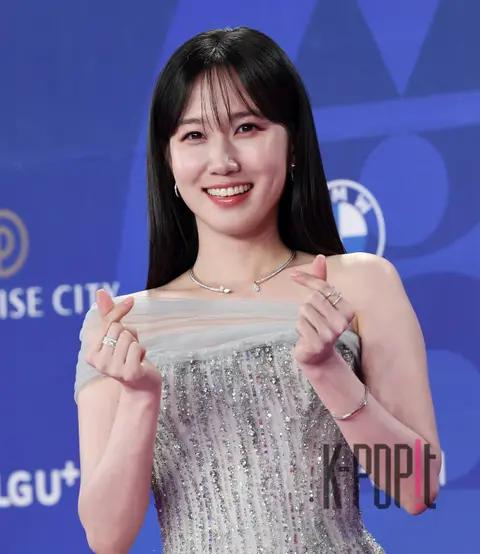 Park Eun-bin — Blue Dragon Series Awards Red Carpet
