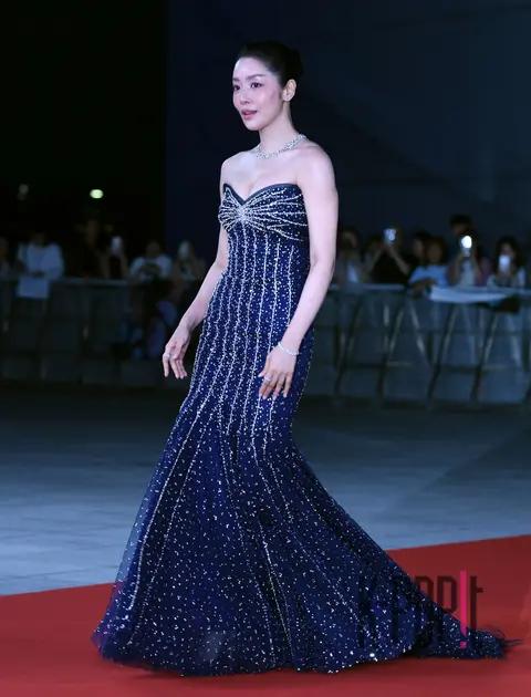 Cha Joo-young — Blue Dragon Series Awards Red Carpet