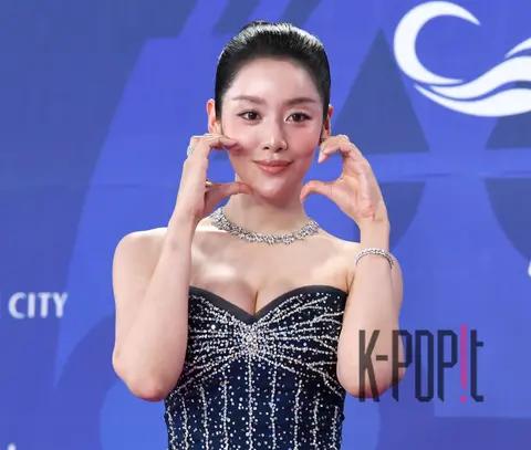 Cha Joo-young — Blue Dragon Series Awards Red Carpet