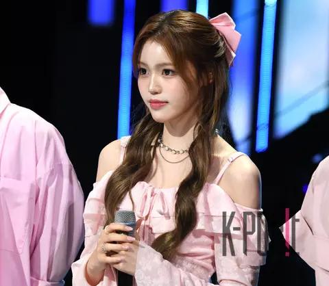 Jung Se-bi — The Show