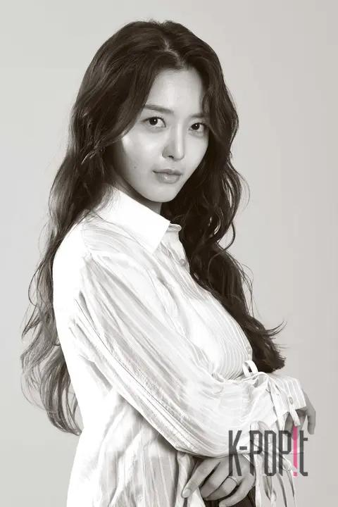 Chanmi & Lim Do-hwa (AOA) — Interview