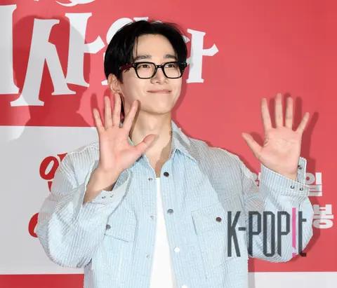 Lee Junho — Doom at Your Service VIP Premiere