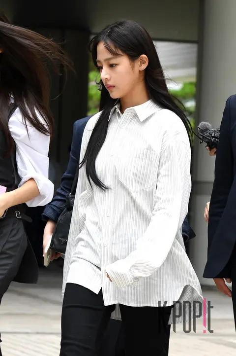 Minji (NewJeans) — Court