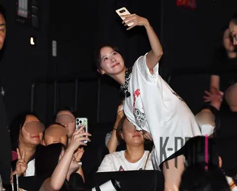 YoonA (Girls' Generation) — The Devil Has Arrived Stage Greeting