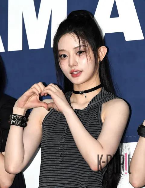 Minju (ILLIT) — K World Dream Awards