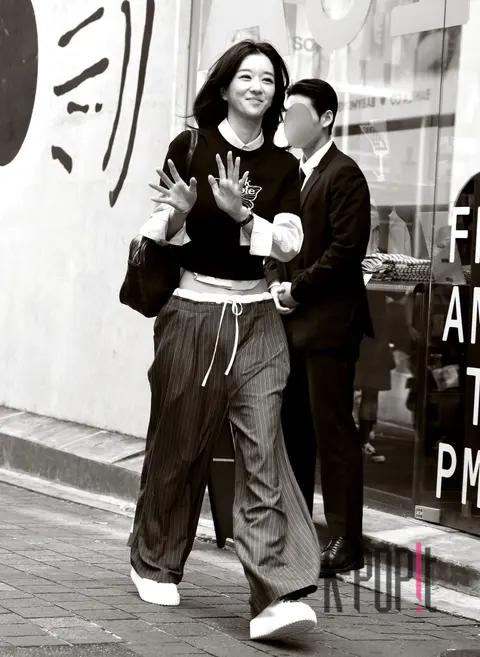 Seo Ye-ji — Launch