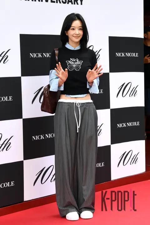 Seo Ye-ji — Launch
