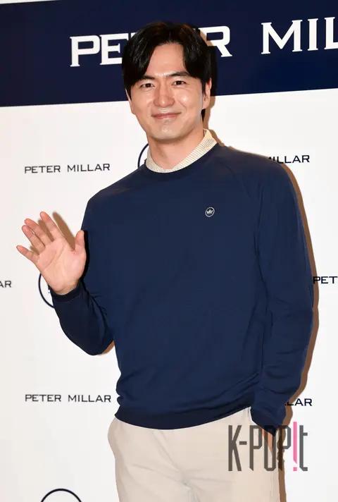 Lee Jin-wook — Launch
