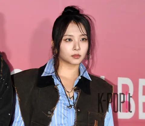 Jiwoo (KARD) — Seoul Fashion Week Opening Show