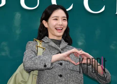 Park Gyu-young — Launch