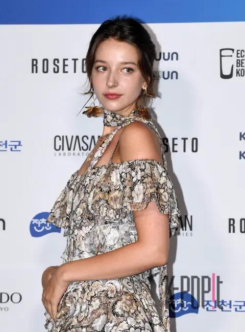 Angelina Danilova — Seoul Fashion Week