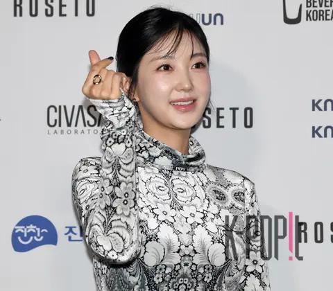 Lee Seo-an — Seoul Fashion Week
