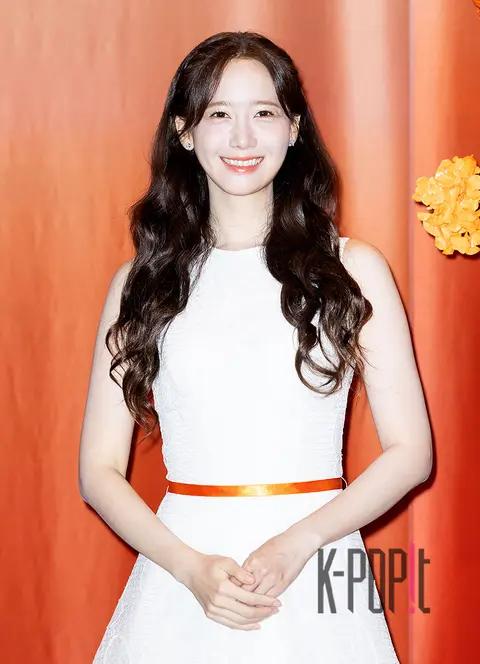 YoonA — Launch