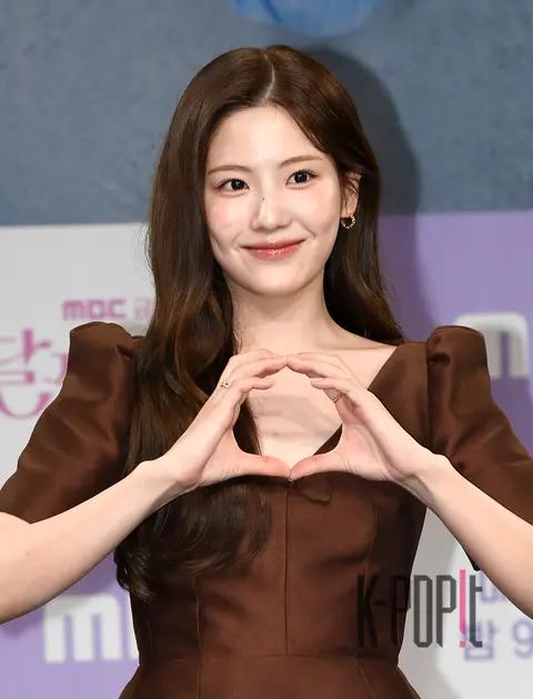 Jo A-ram — Let's Go to the Moon Production Briefing