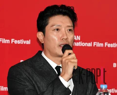 Park Hee-soon — No Other Choice Opening