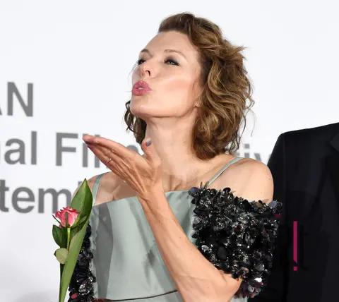 Milla Jovovich — Busan International Film Festival Red Carpet