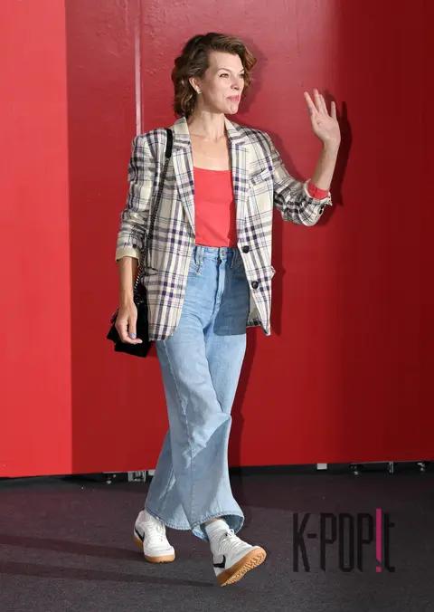 Milla Jovovich — Bucheonkuk Film Festival Press Conference