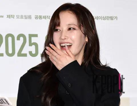 Jeon Jong-seo — No Other Choice Celebrity Premiere