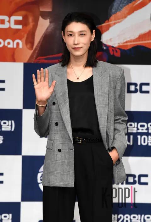 Kim Yeon-kyung — Debut Director Kim Yeon-gyeong Production Briefing