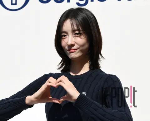 Park Ji-hyun — Launch