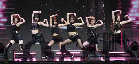 izna — Showcase