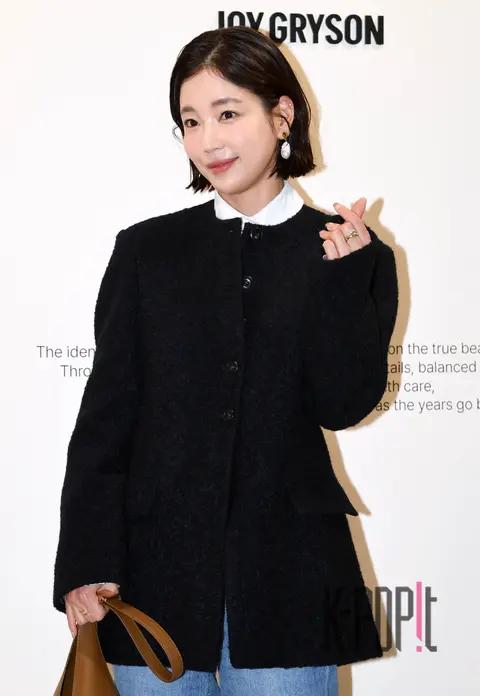 Ki Eun-se — Launch
