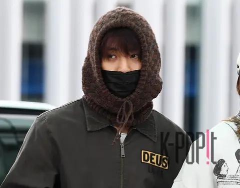 Mingyu (SEVENTEEN) — Airport