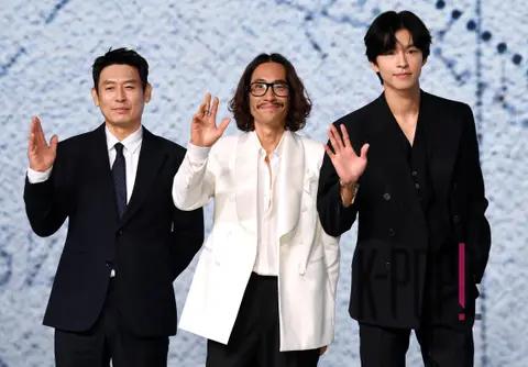 Seol Kyung-gu, Hong Kyung, Ryoo Seung-bum — Good News Production Briefing