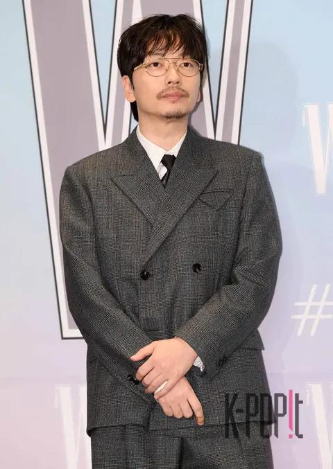 Lee Dong-hwi — Breast Cancer Campaign