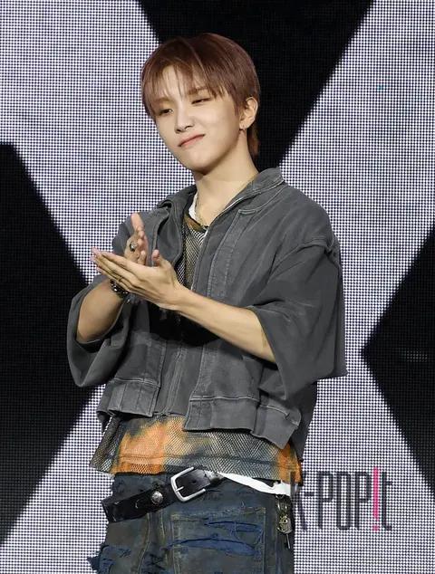 Woon-hak (BOYNEXTDOOR) — Showcase