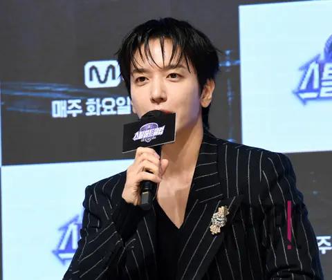 Jung Yong-hwa — Steel Heart Club Production Briefing