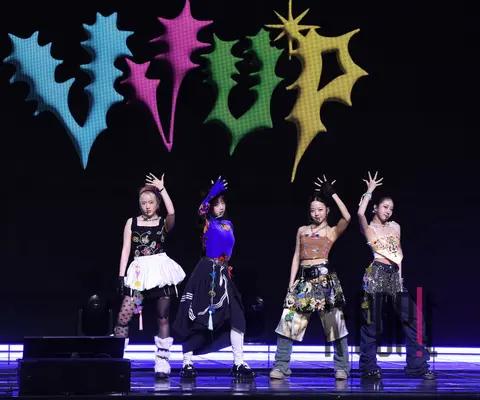 Bibi Up — Showcase