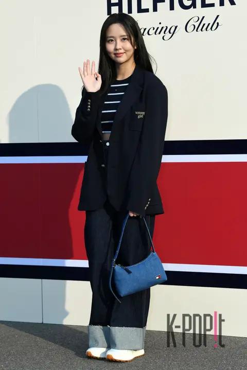 Kim So-hyun — Launch