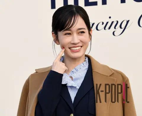 Maeda Atsuko — Launch