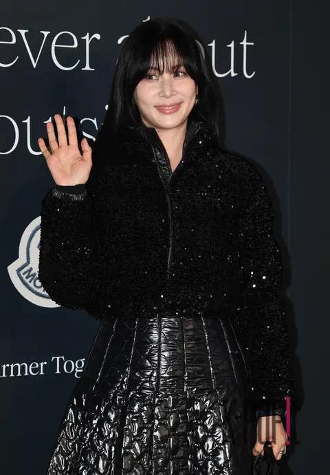 Ko So-young — Launch