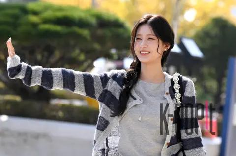 Miyeon ((G)I-DLE) — Arrival
