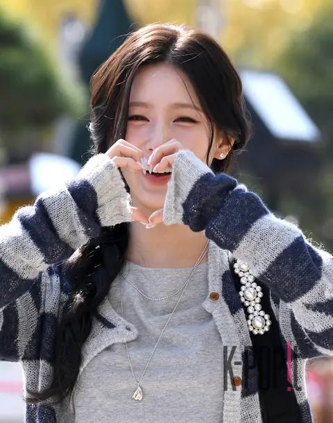 Miyeon ((G)I-DLE) — Arrival