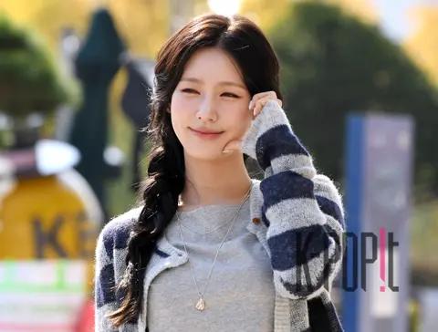 Miyeon ((G)I-DLE) — Arrival