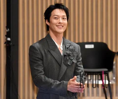 Jang Ki-yong — Kiss Awkwardly Production Briefing