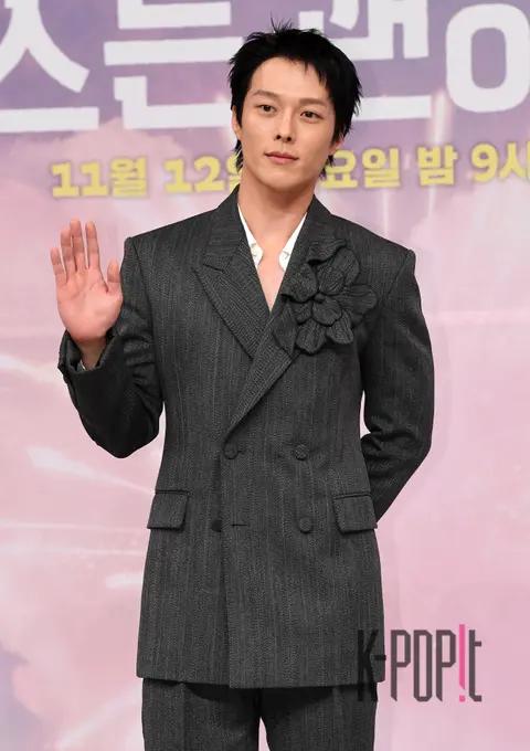 Jang Ki-yong — Kiss Awkwardly Production Briefing