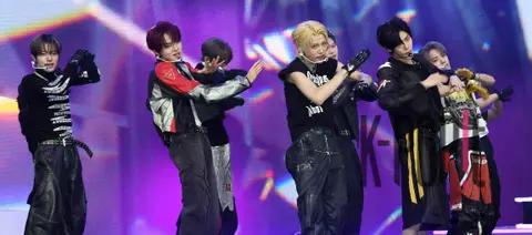 Close Your Eyes — Showcase
