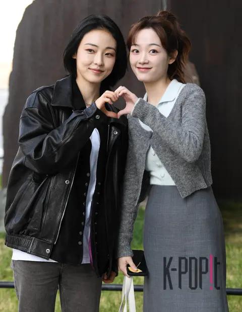 Jeon So-ni, Lee Yu-mi — Arrival