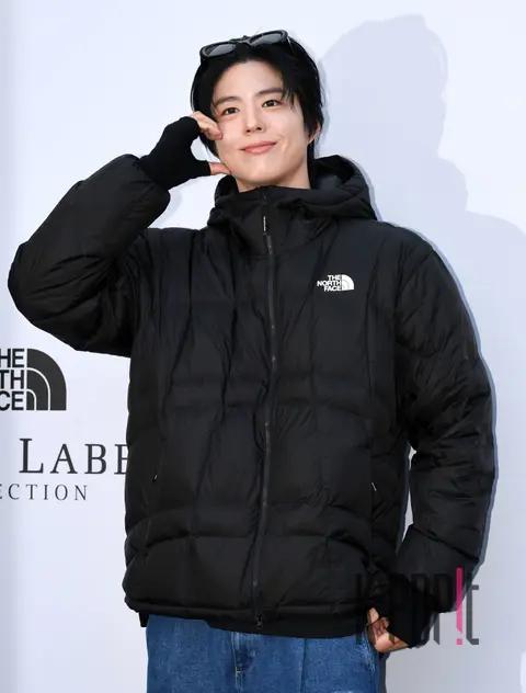 Park Bo-gum — Launch