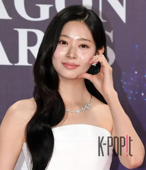 Kim Min-joo — Blue Dragon Film Awards Red Carpet