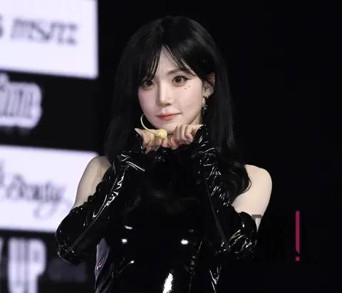 Kim Na-gyeong (tripleS NEPTUNE) — Showcase
